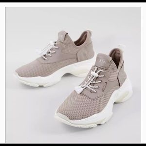 Steve Madden Myles Taupe NY90 sneakers